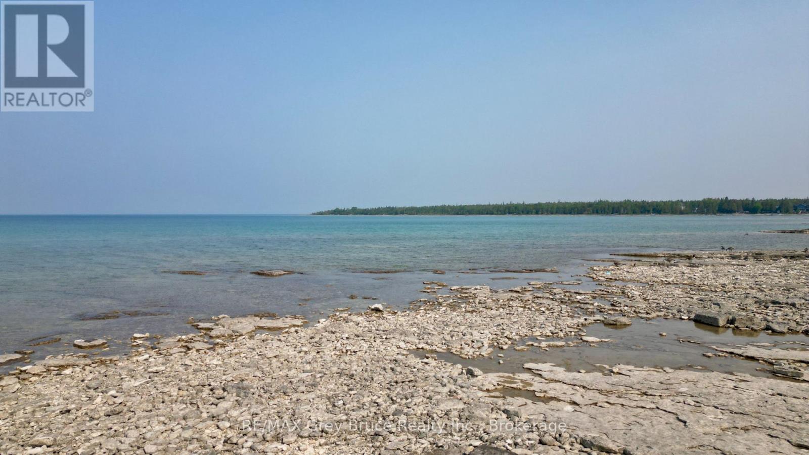 94 Pedwell Pt. Drive, Northern Bruce Peninsula, Ontario N0H 2R0 - Photo 4 - X12058098