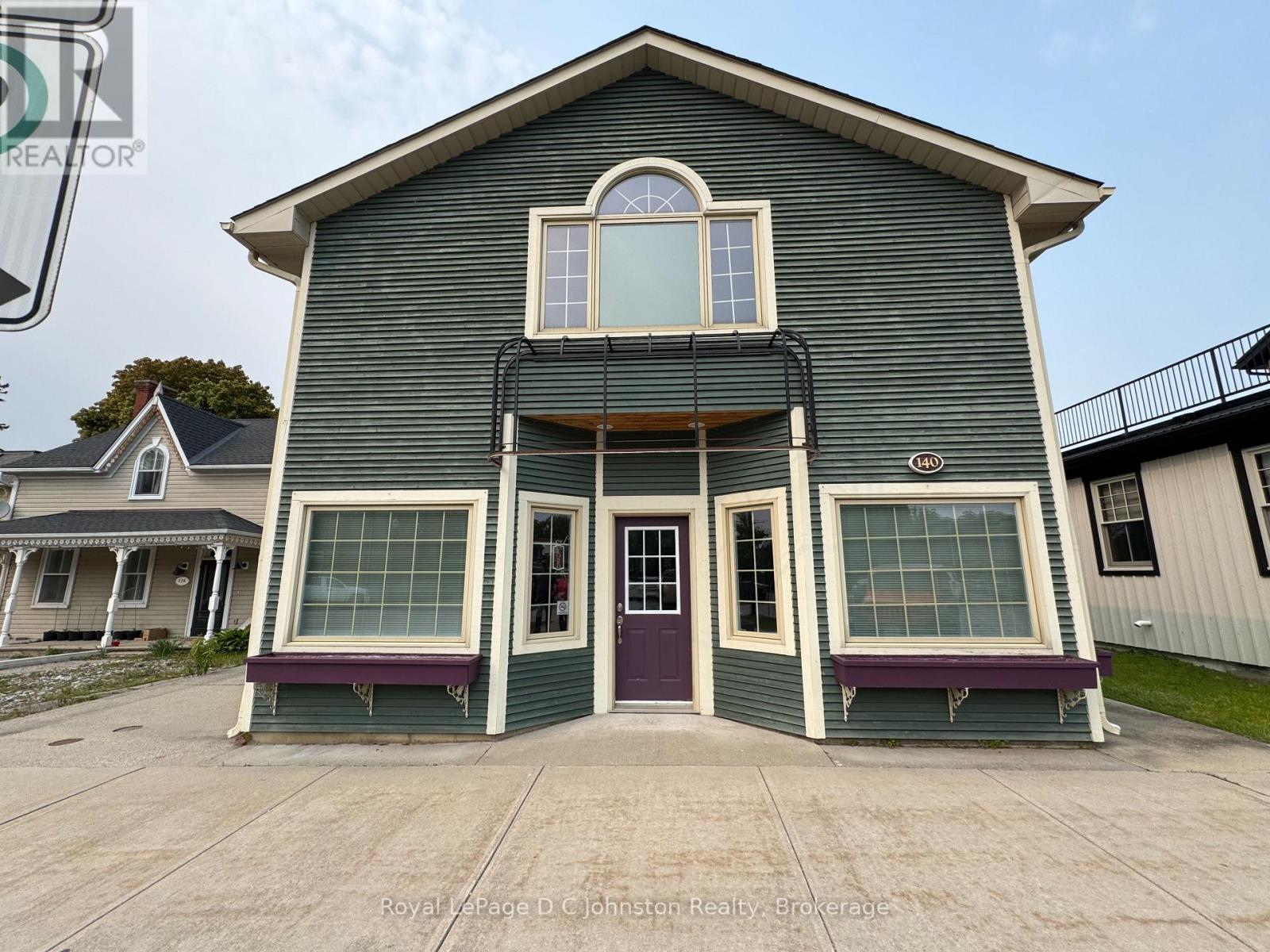 140 High Street, Saugeen Shores, Ontario N0H 2L0 - Photo 3 - X12194396