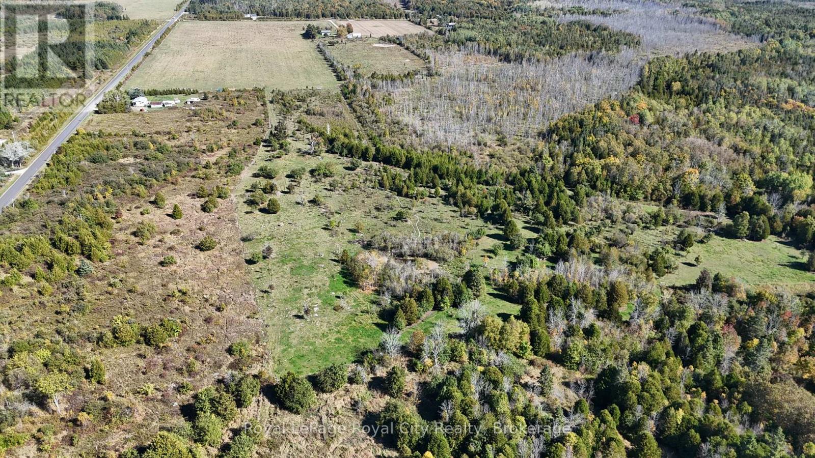 2 Belrose Road, Northern Bruce Peninsula, Ontario N0H 2R0 - Photo 3 - X12436314