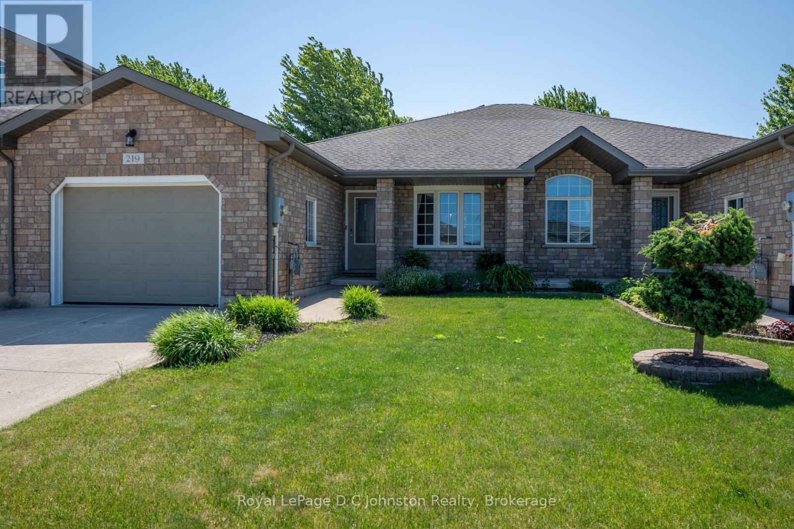 219 STICKEL STREET, Saugeen Shores, Ontario