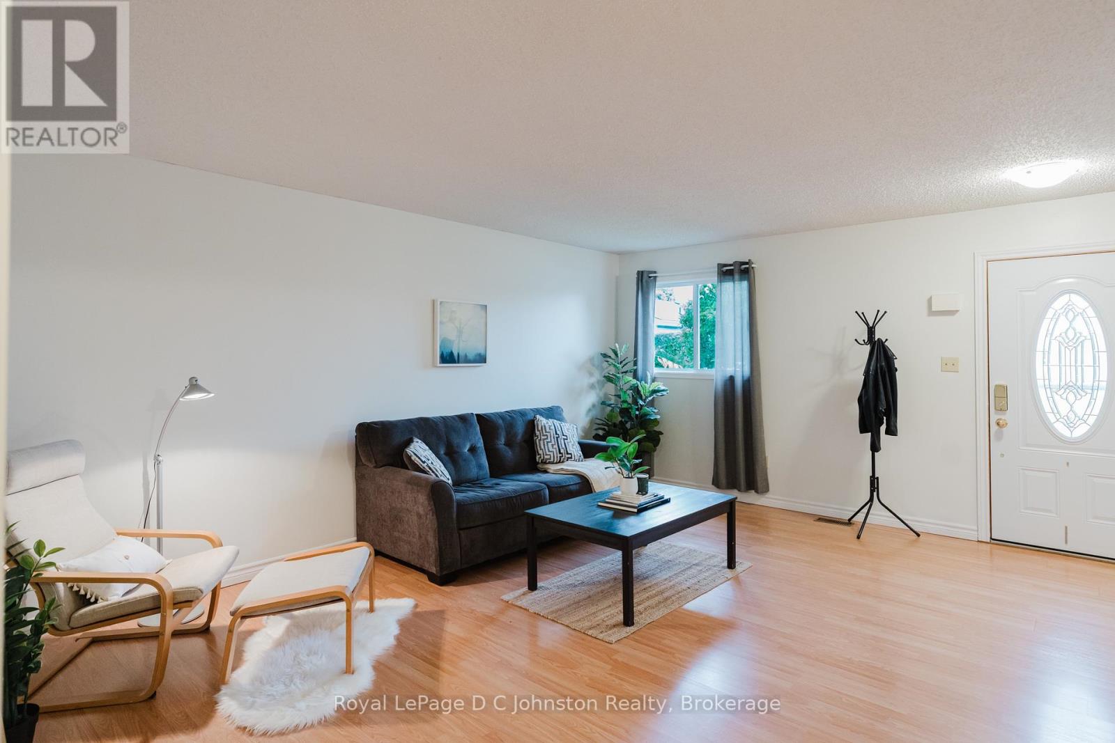 38 - 303 Waterloo Street, Saugeen Shores, Ontario N0H 2C1 - Photo 6 - X12469650