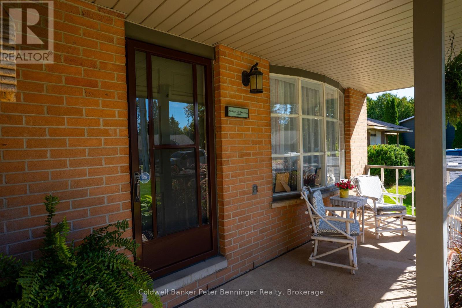 313 Market Street, Saugeen Shores, Ontario N0H 2C0 - Photo 4 - X12473629