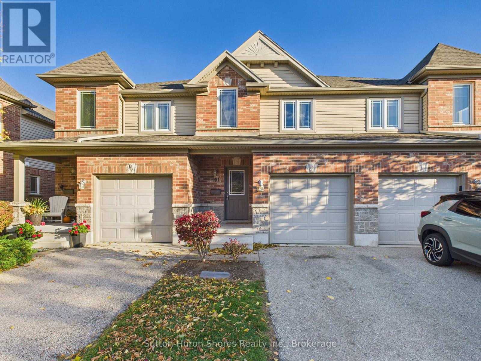 101 - 409 Joseph Street, Saugeen Shores, Ontario N0H 2C2 - Photo 1 - X12510634