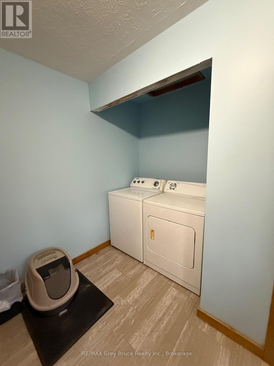 210 Cape Hurd Road, Northern Bruce Peninsula, Ontario N0H 2R0 - Photo 6 - X12592076