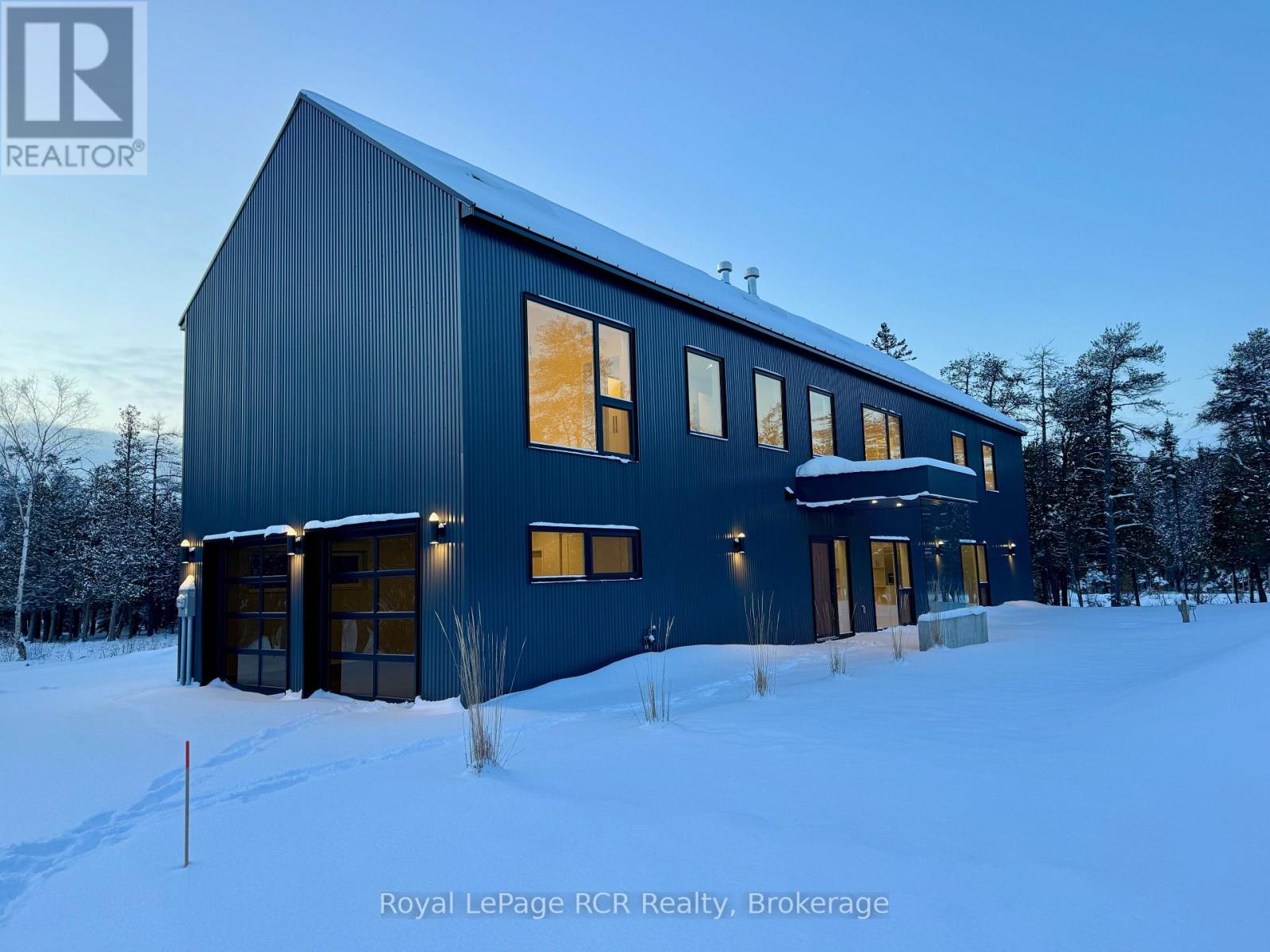 67 Pedwell Drive, Northern Bruce Peninsula, Ontario N0H 2R0 - Photo 4 - X12679278