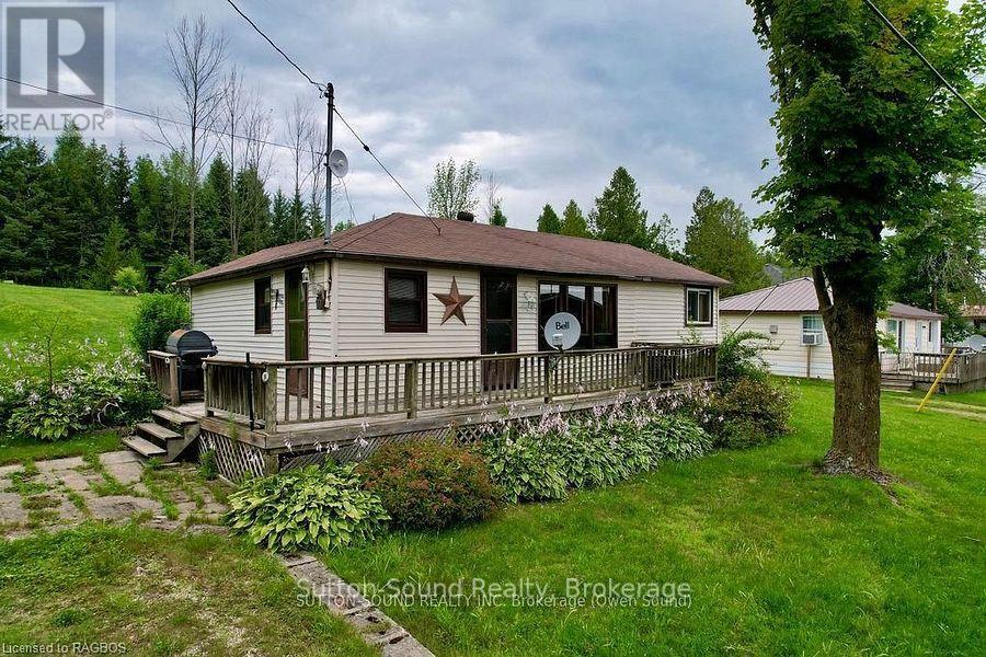 41 Islandview Drive, South Bruce Peninsula, Ontario N0H 1A0 - Photo 7 - X12686654