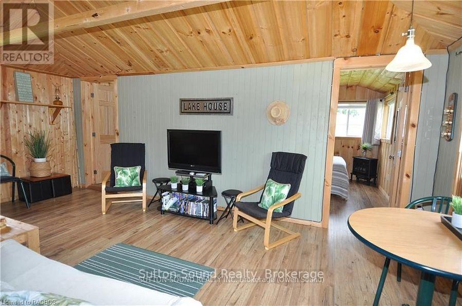 41 Islandview Drive, South Bruce Peninsula, Ontario N0H 1A0 - Photo 9 - X12686654