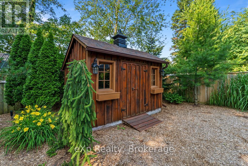 271 Bay Street, Saugeen Shores, Ontario N0H 2L0 - Photo 9 - X12728184