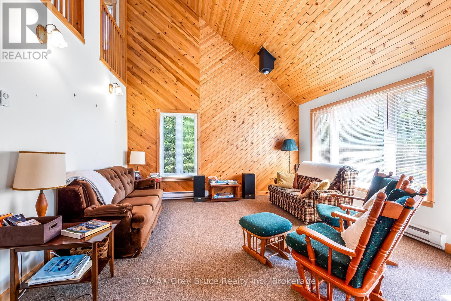 159 Zorra Drive, Northern Bruce Peninsula, Ontario N0H 2R0 - Photo 7 - X12732682