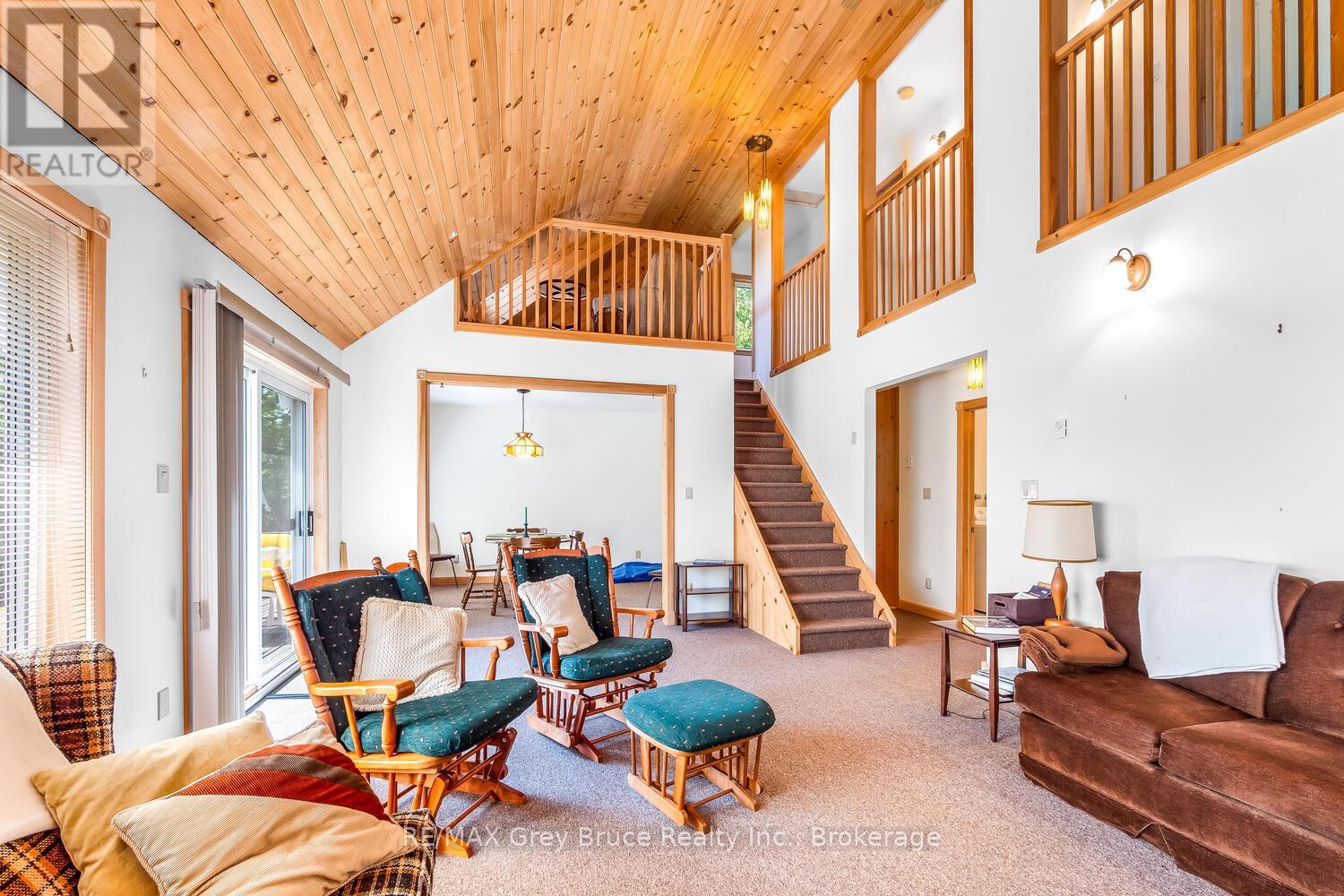 159 Zorra Drive, Northern Bruce Peninsula, Ontario N0H 2R0 - Photo 8 - X12732682