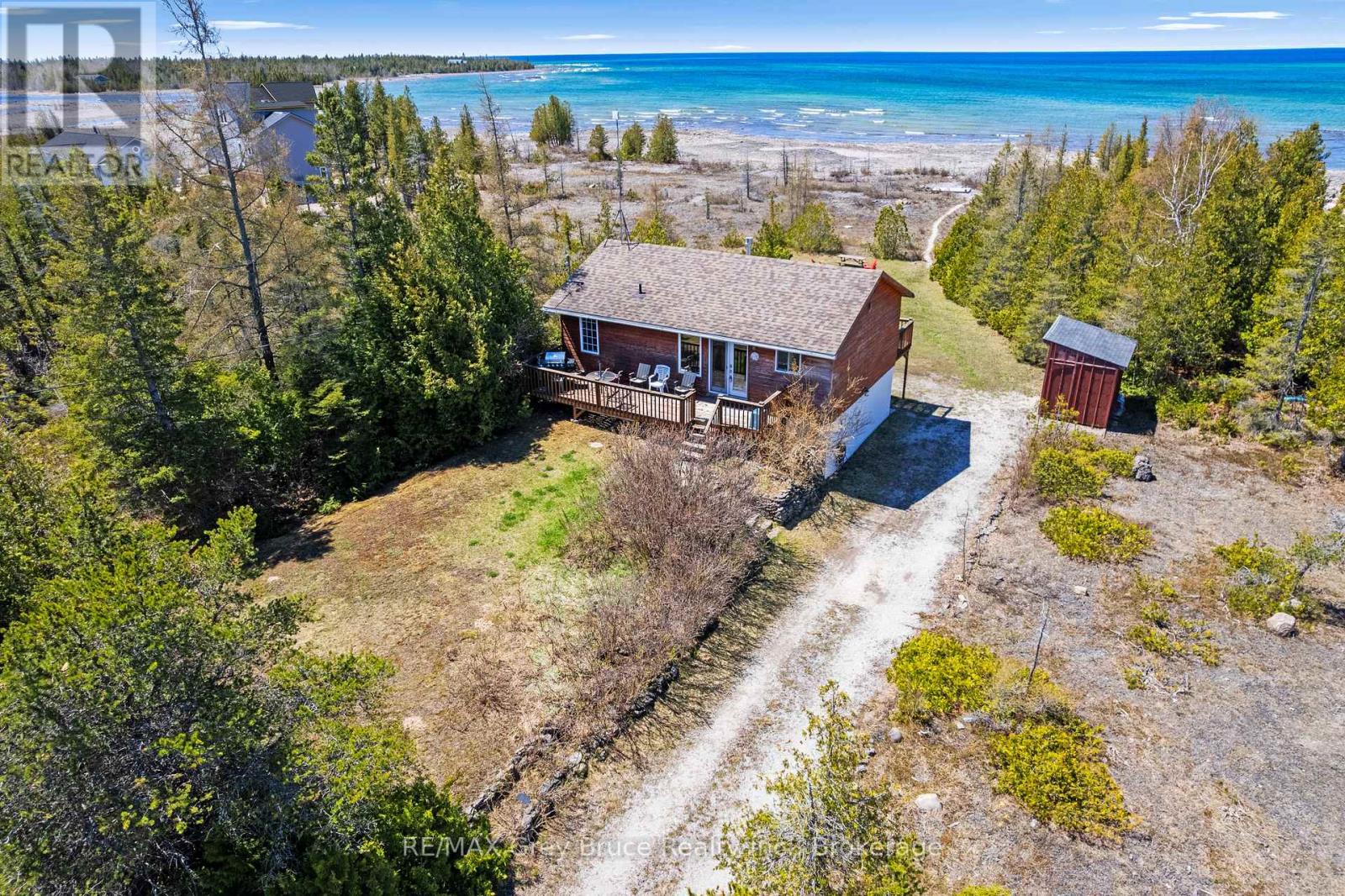 798 Dorcas Bay Road, Northern Bruce Peninsula, Ontario N0H 2R0 - Photo 5 - X12752890