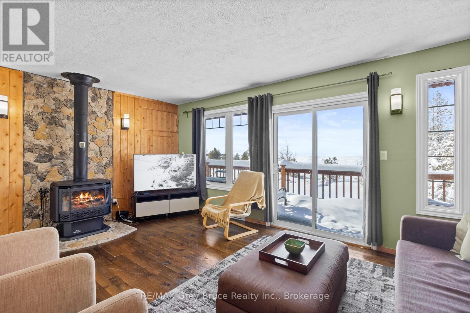 798 Dorcas Bay Road, Northern Bruce Peninsula, Ontario N0H 2R0 - Photo 8 - X12752890