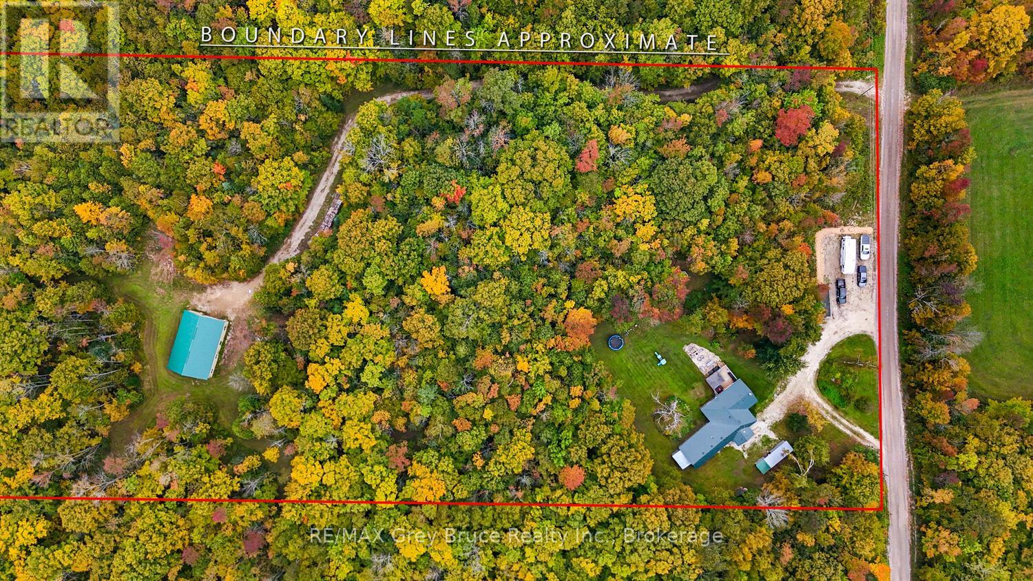 217 Kings Crescent, South Bruce Peninsula, Ontario N0H 2T0 - Photo 4 - X12758678