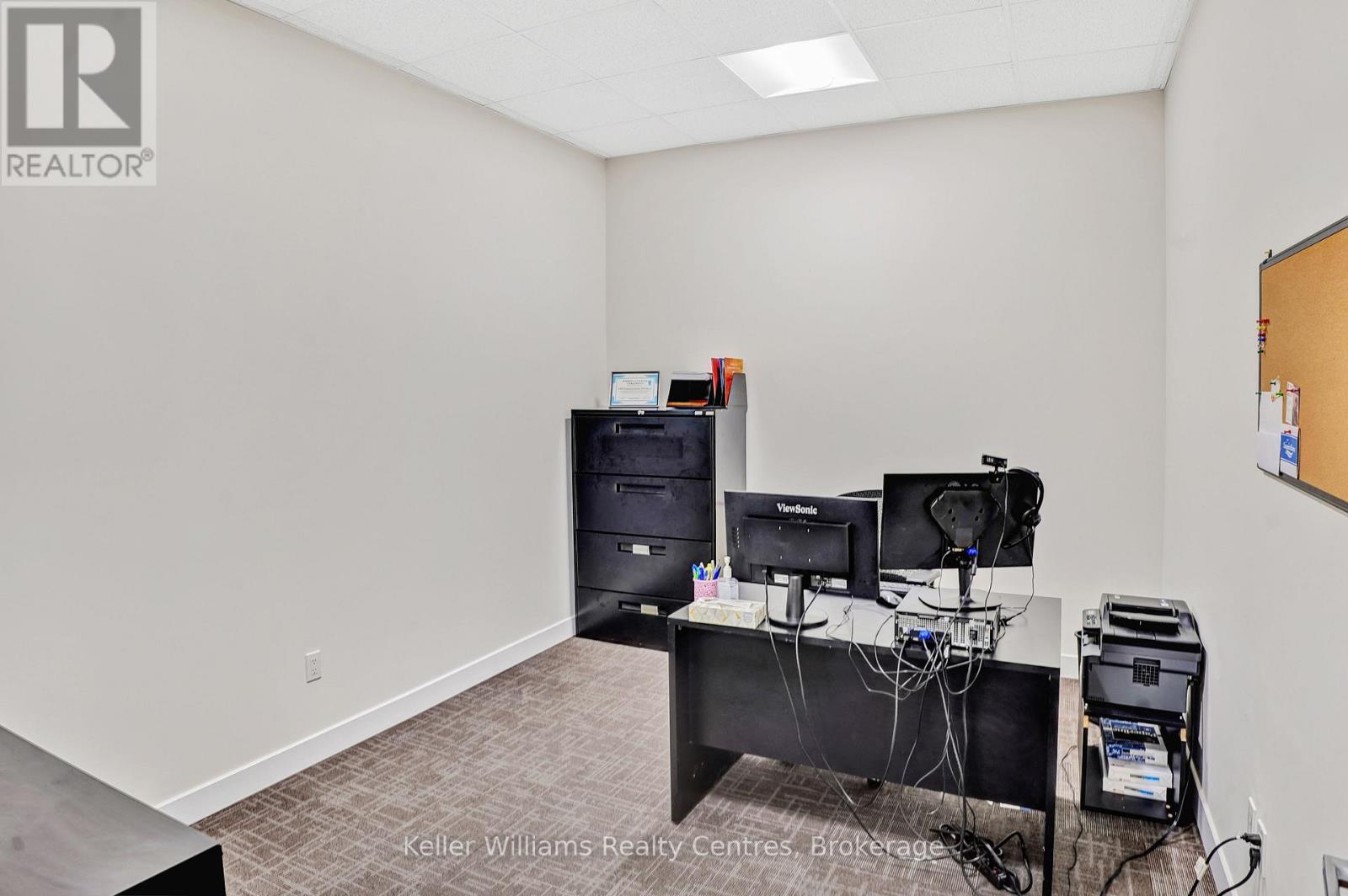 105 - 1020 Goderich Street, Saugeen Shores, Ontario N0H 2C3 - Photo 8 - X12760710