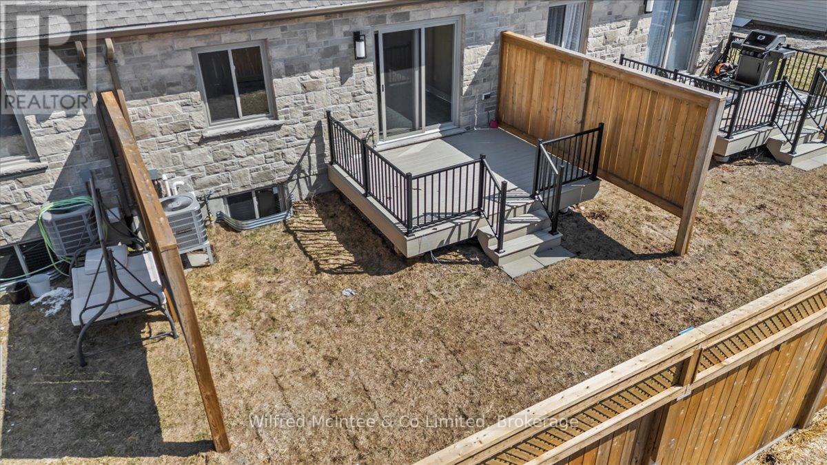 227 Saugeen Street, Saugeen Shores, Ontario N0H 2L0 - Photo 5 - X12766706