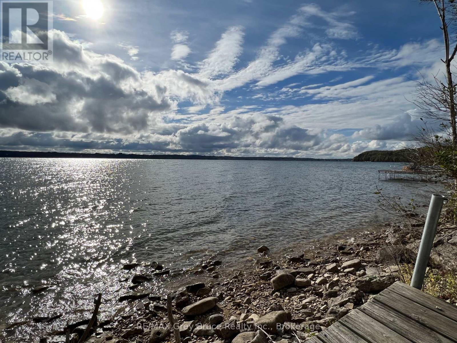 172 Bruce Road 9, South Bruce Peninsula, Ontario N0H 2T0 - Photo 2 - X12768808