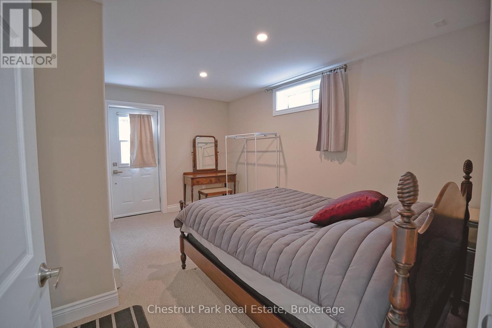 502435 Grey Road 1, Georgian Bluffs, Ontario N0H 2T0 - Photo 9 - X12782326