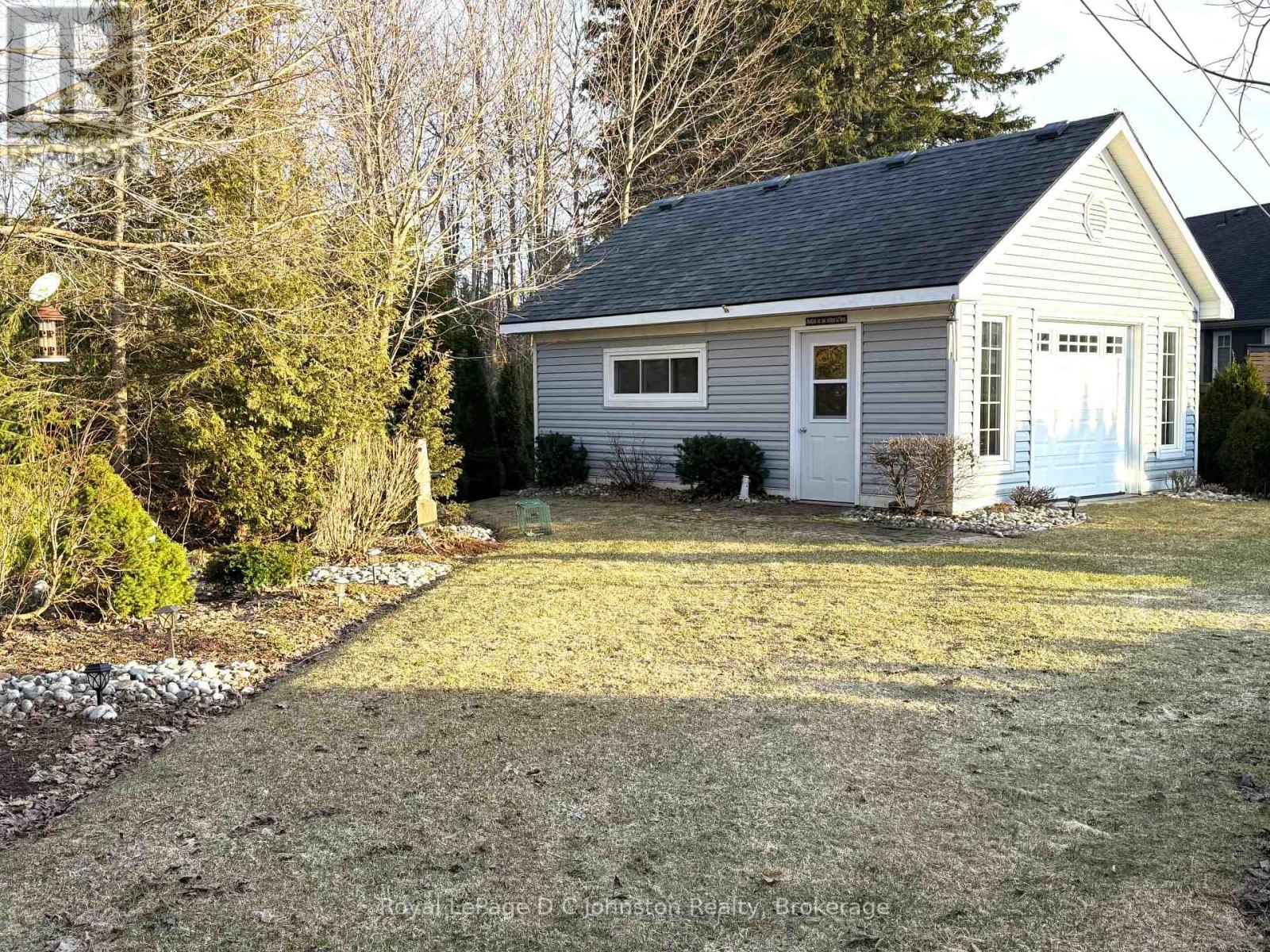 44 Eastgate Drive, Saugeen Shores, Ontario N0H 2L0 - Photo 5 - X12782624