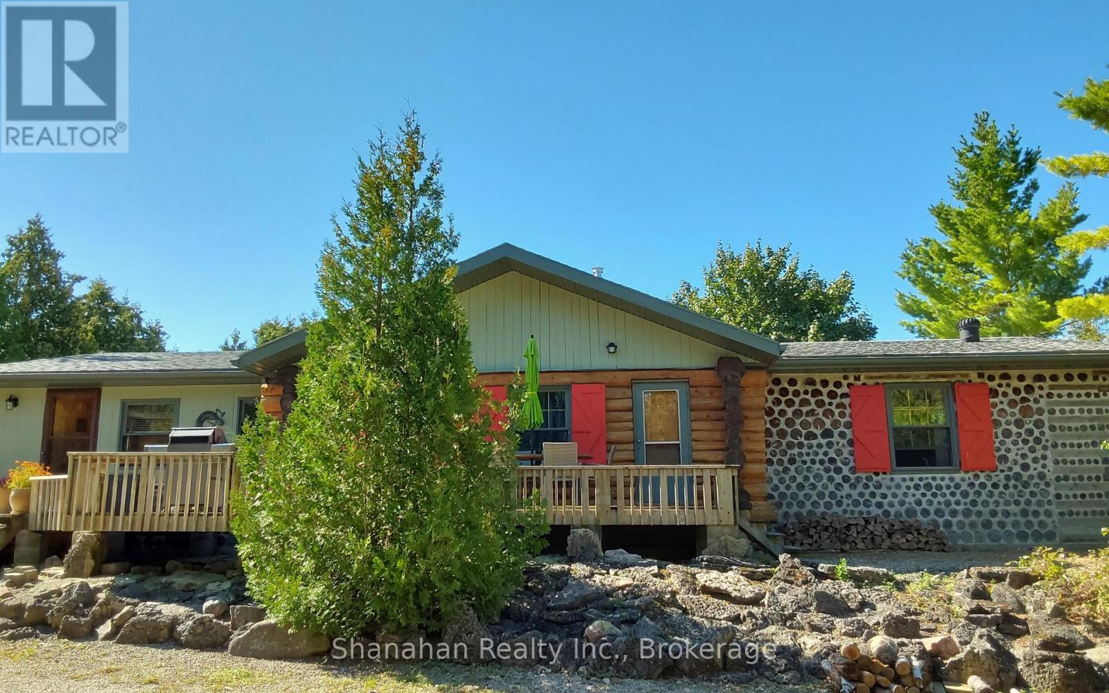 579 Cape Hurd Road, Northern Bruce Peninsula, Ontario N0H 2R0 - Photo 1 - X12785952