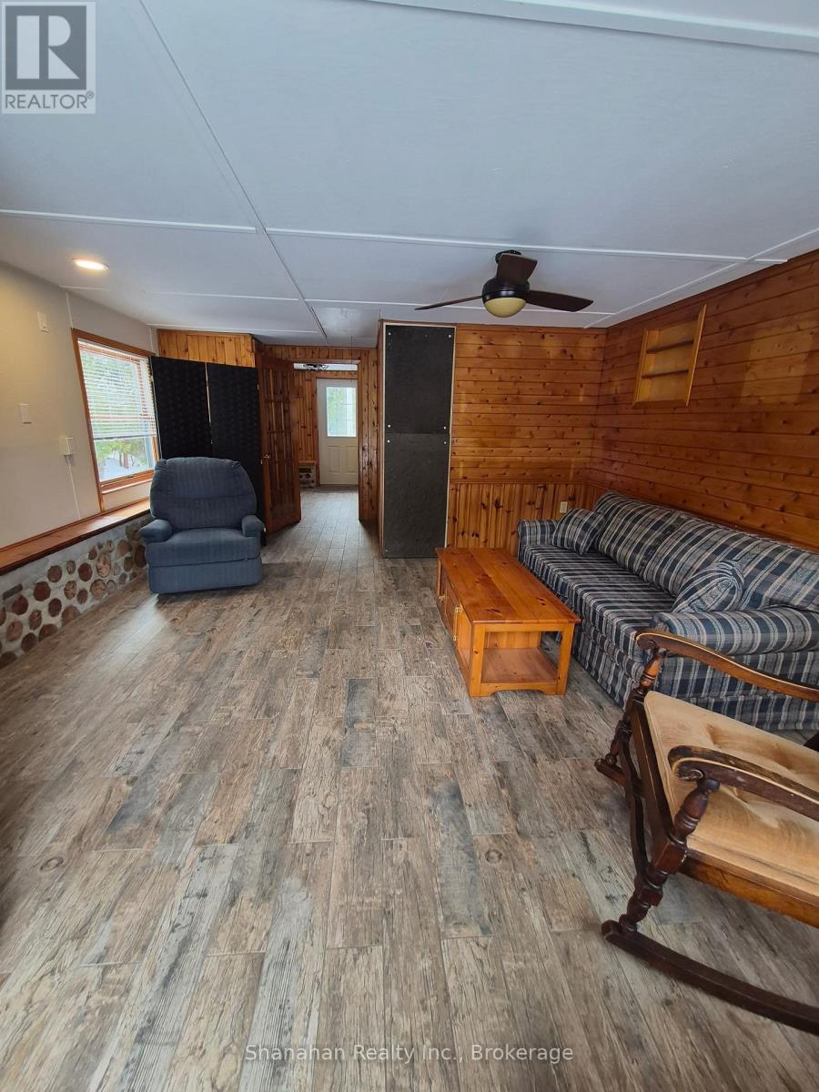579 Cape Hurd Road, Northern Bruce Peninsula, Ontario N0H 2R0 - Photo 8 - X12785952