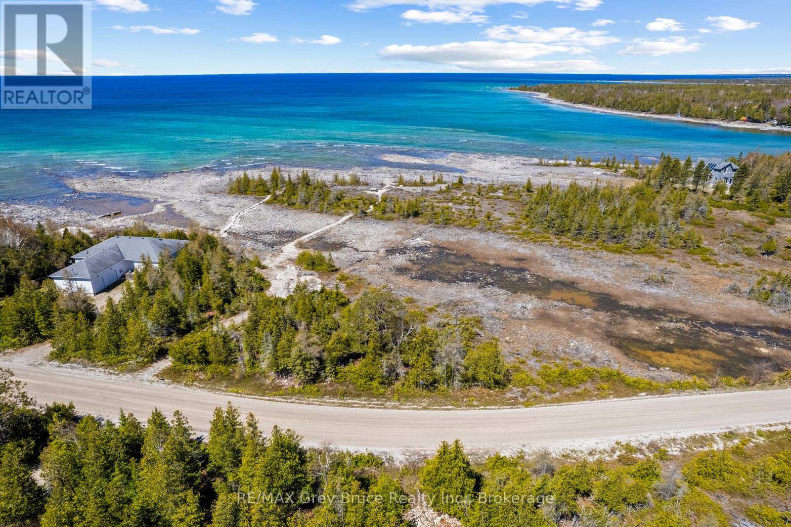 23 Pedwell Drive, Northern Bruce Peninsula, Ontario N0H 2R0 - Photo 2 - X12801422