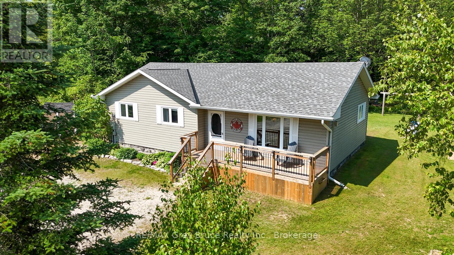 32 Sugarbush Road, South Bruce Peninsula, Ontario N0H 2T0 - Photo 2 - X12808286