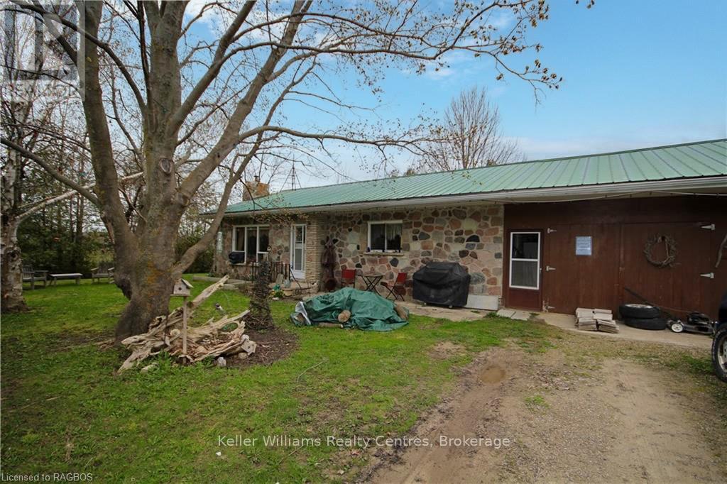 387 Spry Lake Road, South Bruce Peninsula, Ontario N0H 2T0 - Photo 8 - X12819114