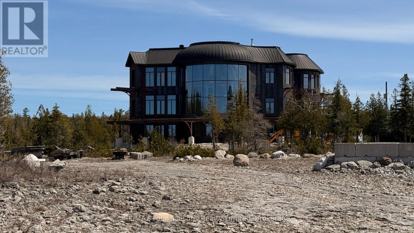 794 Dorcas Bay Road, Northern Bruce Peninsula, Ontario N0H 2R0 - Photo 1 - X12823142
