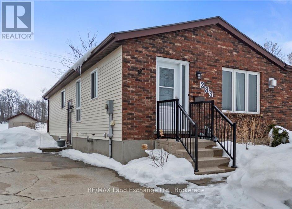 283 Bricker Street, Saugeen Shores, Ontario N0H 2C1 - Photo 1 - X12823962