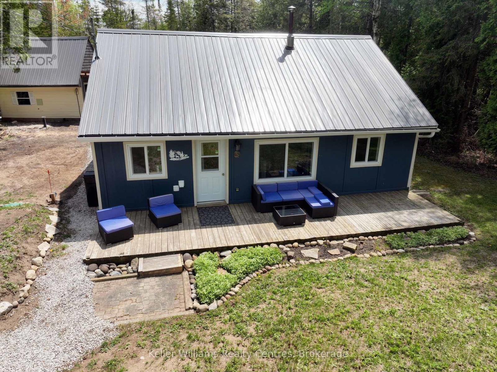 760 Bruce Rd 13 Road, Native Leased Lands, Ontario N0H 2L0 - Photo 2 - X12830936