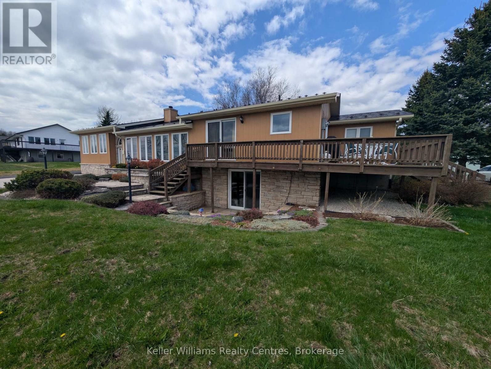 11 Mallory Beach Road, South Bruce Peninsula, Ontario N0H 2T0 - Photo 7 - X12835420