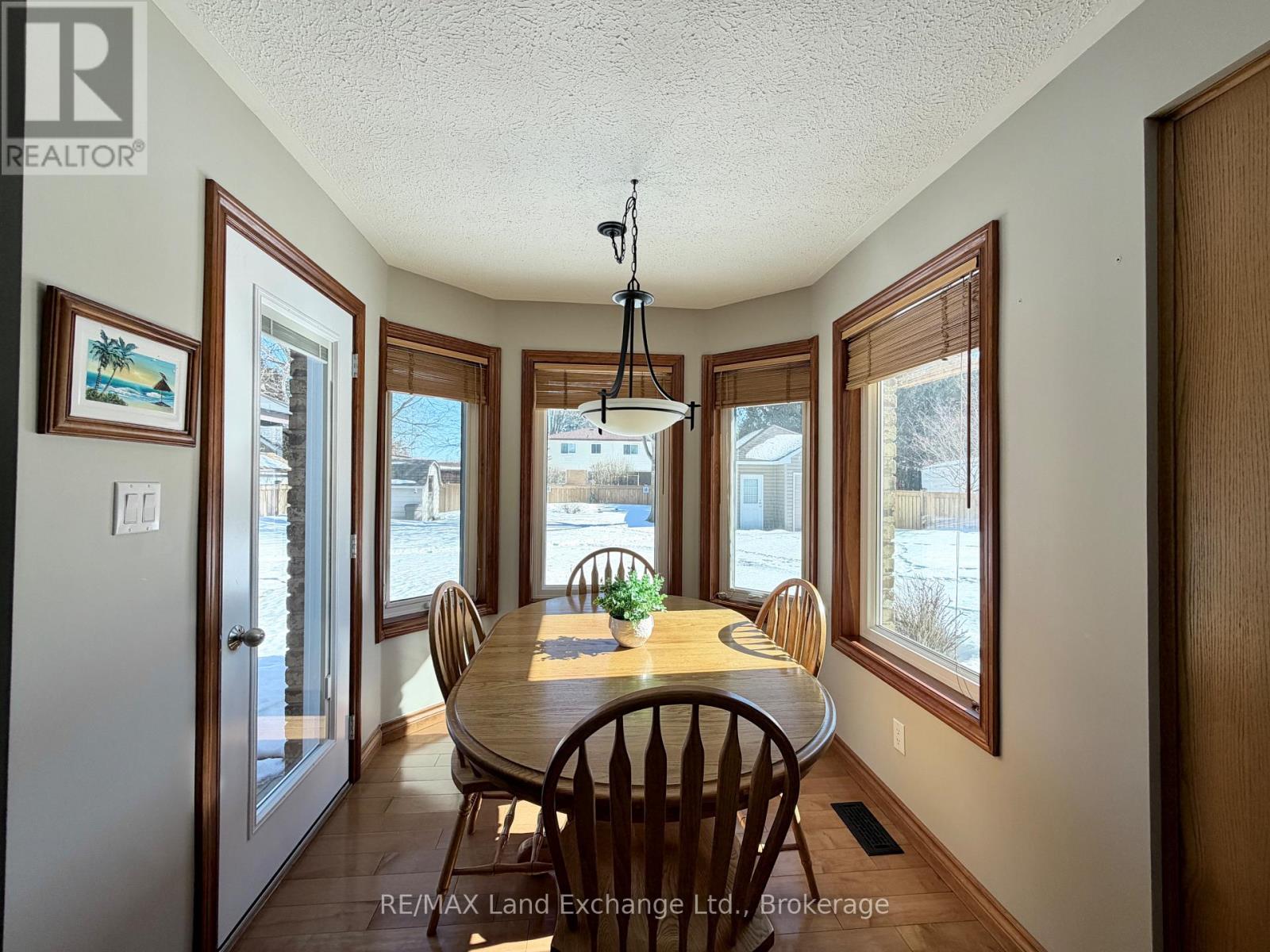 375 Stafford Street, Saugeen Shores, Ontario N0H 2C1 - Photo 8 - X12837844