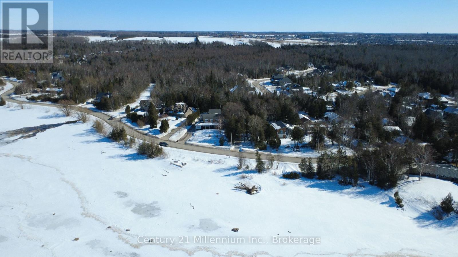24 Miramichi Bay Road, Saugeen Shores, Ontario N0H 2C6 - Photo 3 - X12838164