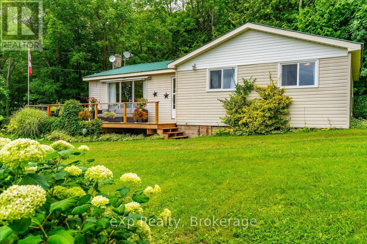 126 Old Mill Road, Georgian Bluffs, Ontario N0H 2T0 - Photo 2 - X12840680