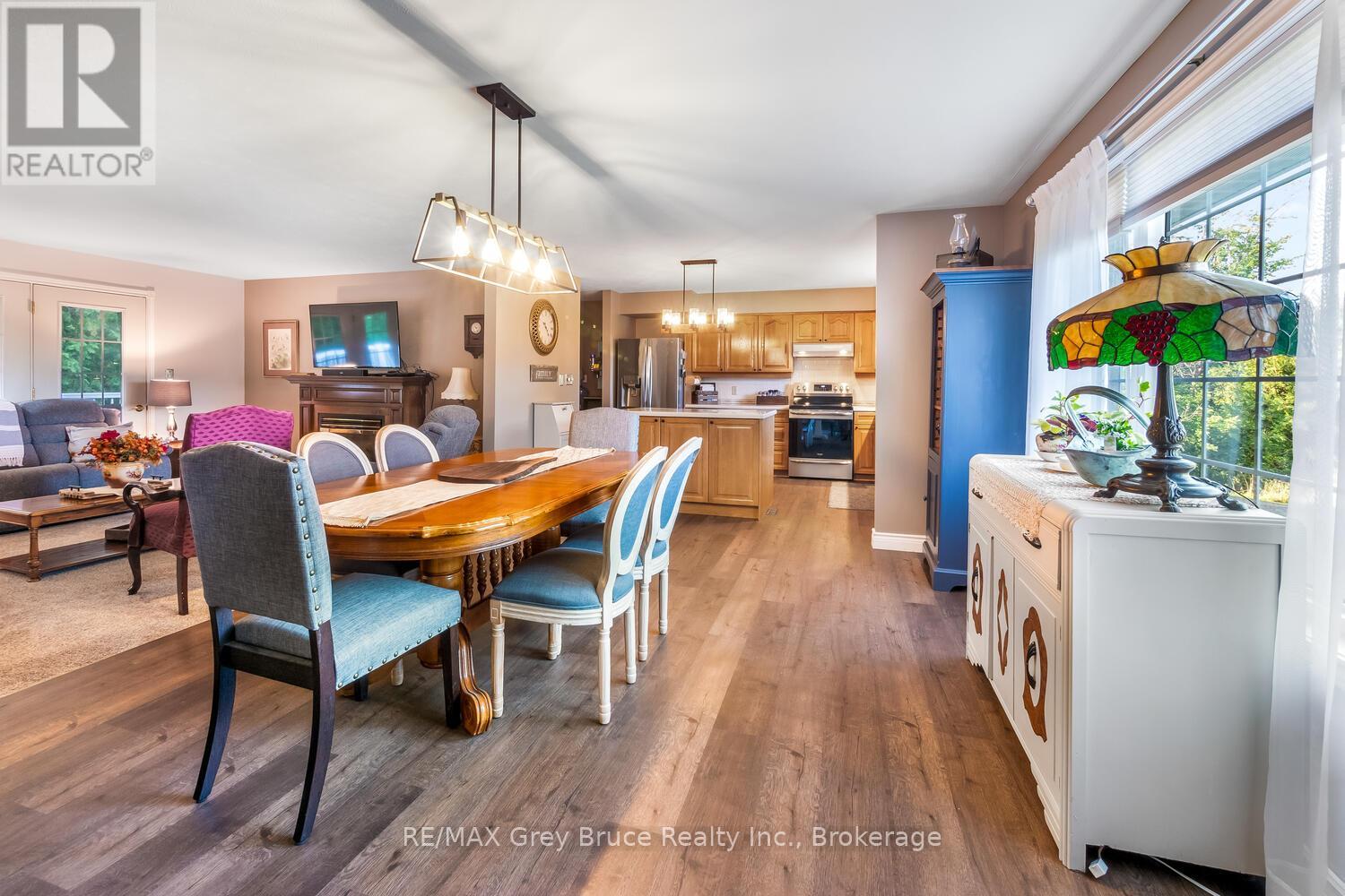 501204 Grey Road 1, Georgian Bluffs, Ontario N0H 2T0 - Photo 6 - X12844972