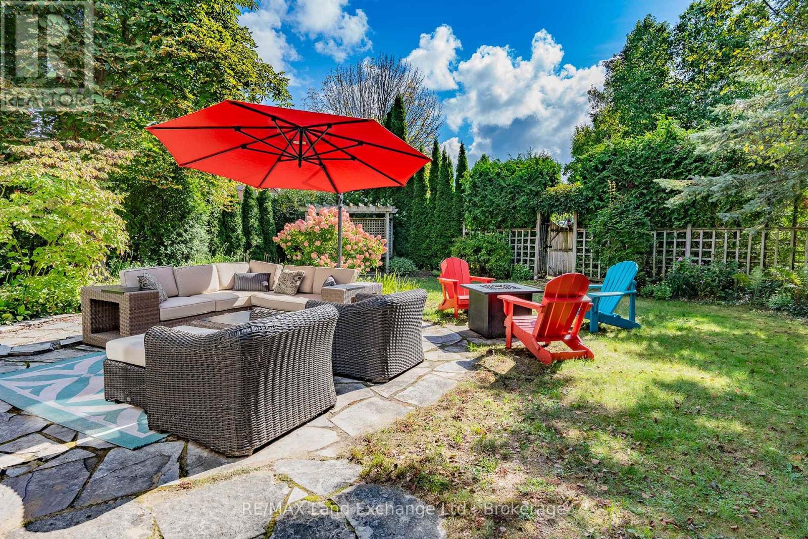 215 Island Street, Saugeen Shores, Ontario N0H 2L0 - Photo 8 - X12848256