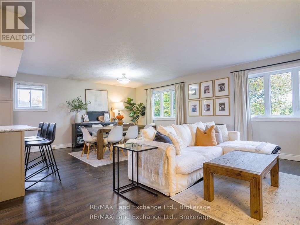 829 Highland Street, Saugeen Shores, Ontario N0H 2C2 - Photo 5 - X12850380