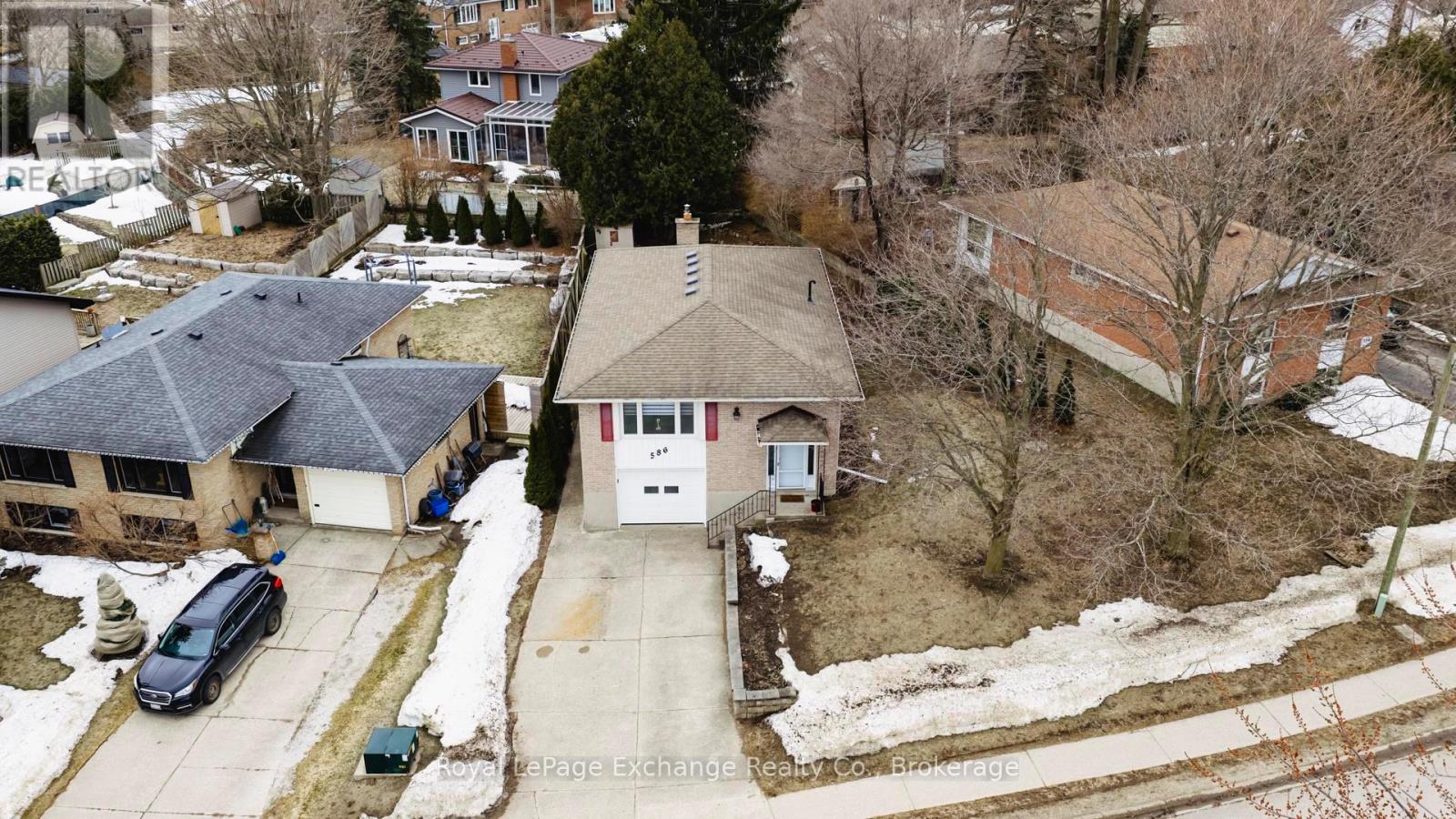 586 Mill Creek Road, Saugeen Shores, Ontario N0H 2C4 - Photo 2 - X12871344