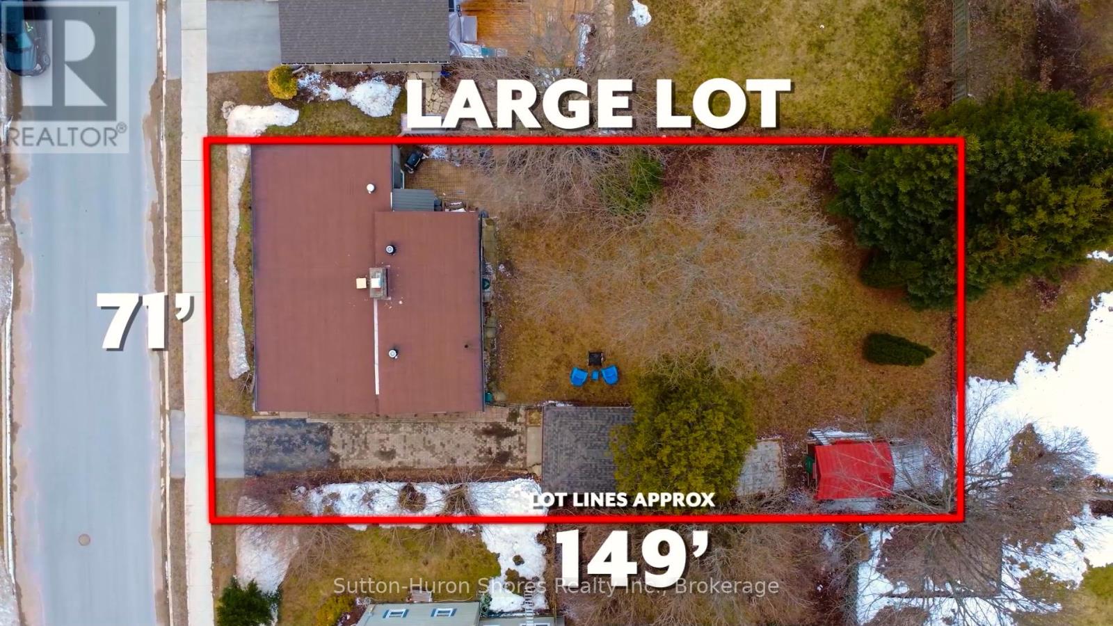 669 Louis Street, Saugeen Shores, Ontario N0H 2C4 - Photo 2 - X12874376