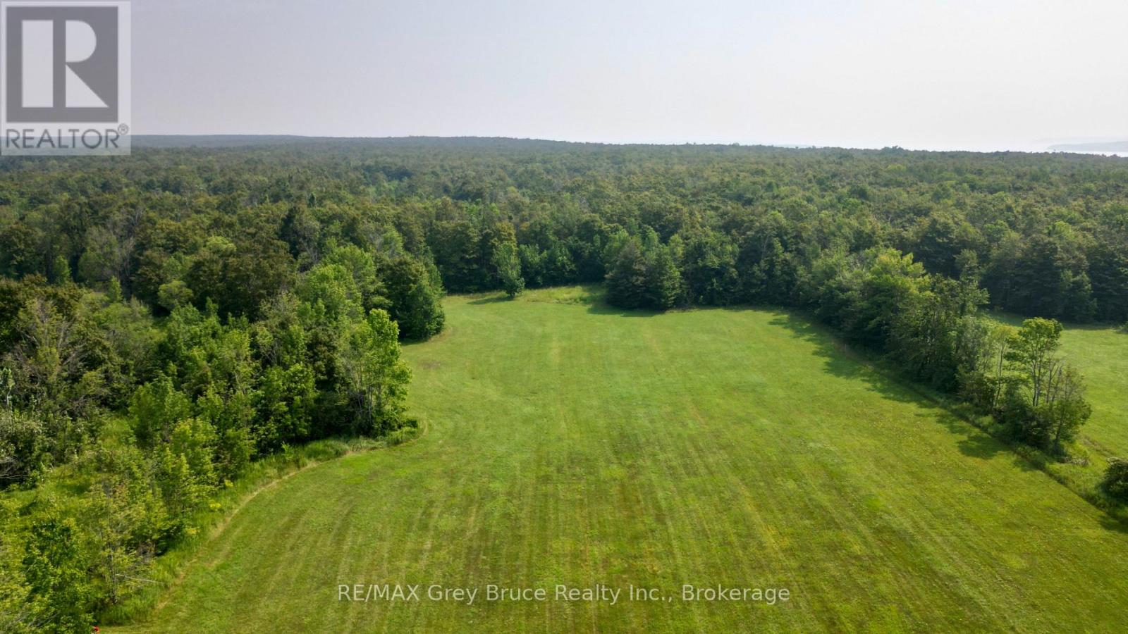 61 Crawford Drive, South Bruce Peninsula, Ontario N0H 2T0 - Photo 4 - X12878760