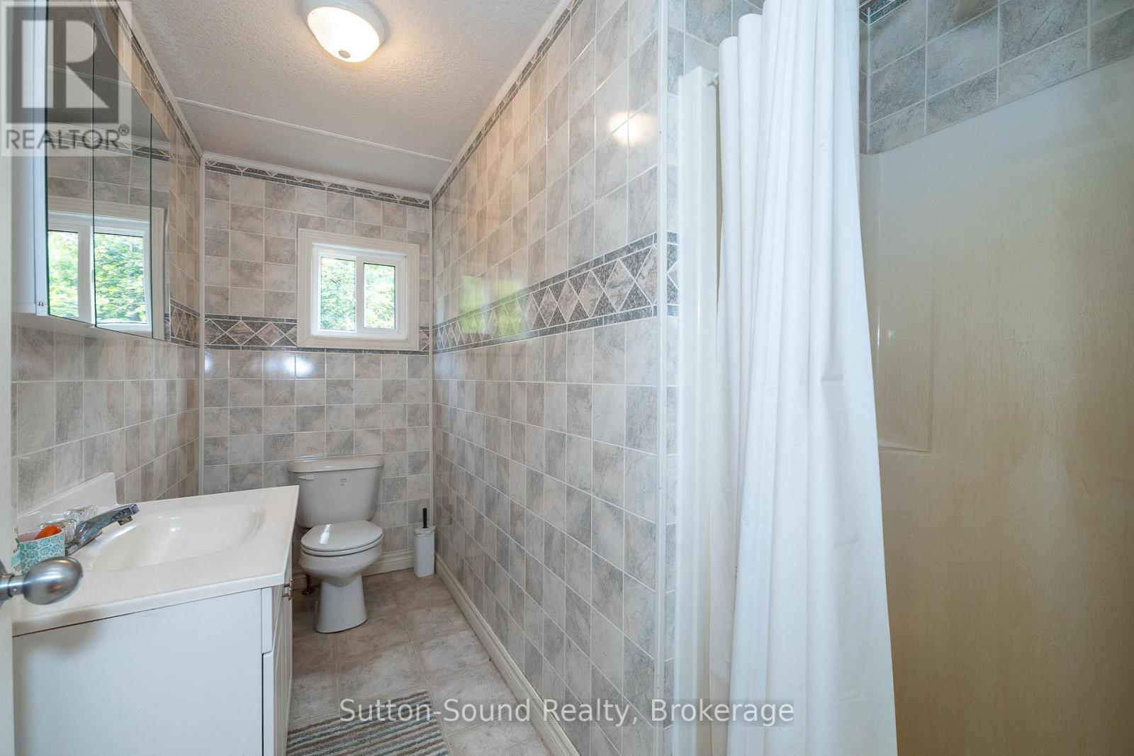 1055 2nd Avenue S, Native Leased Lands, Ontario N0H 2G0 - Photo 9 - X12887684
