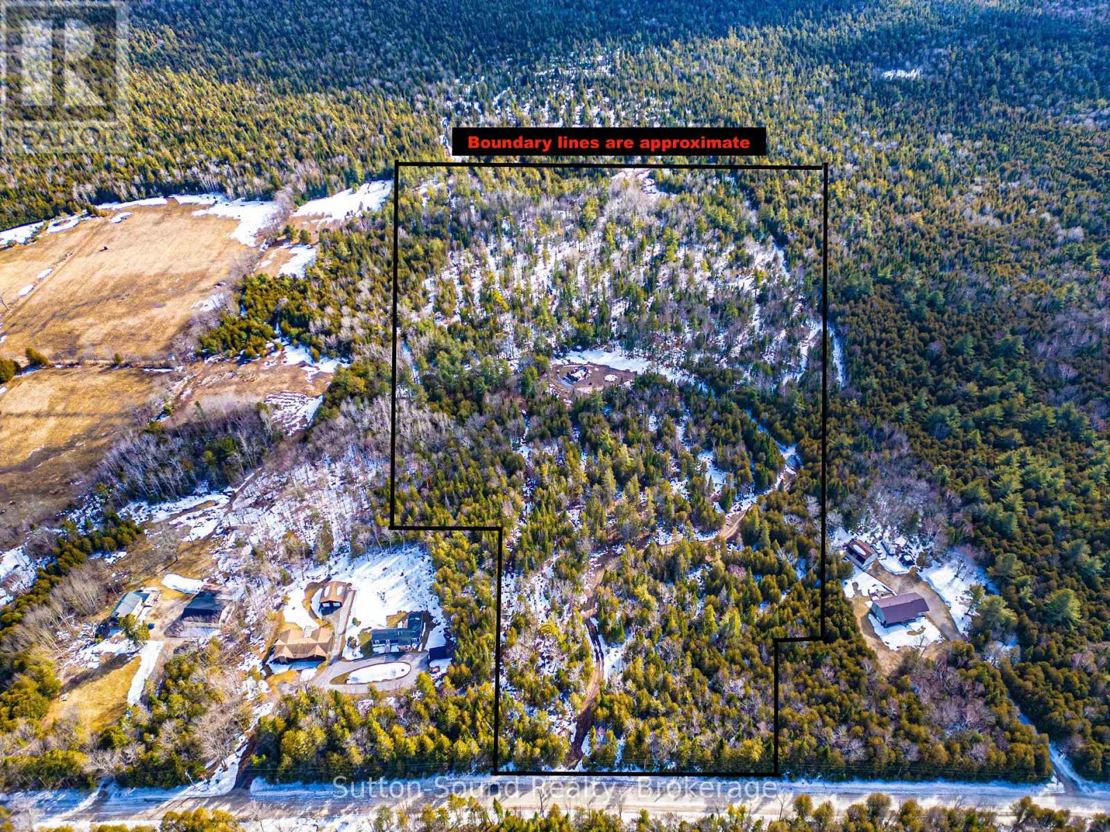379 Elm Road, South Bruce Peninsula, Ontario N0H 2T0 - Photo 2 - X12889538