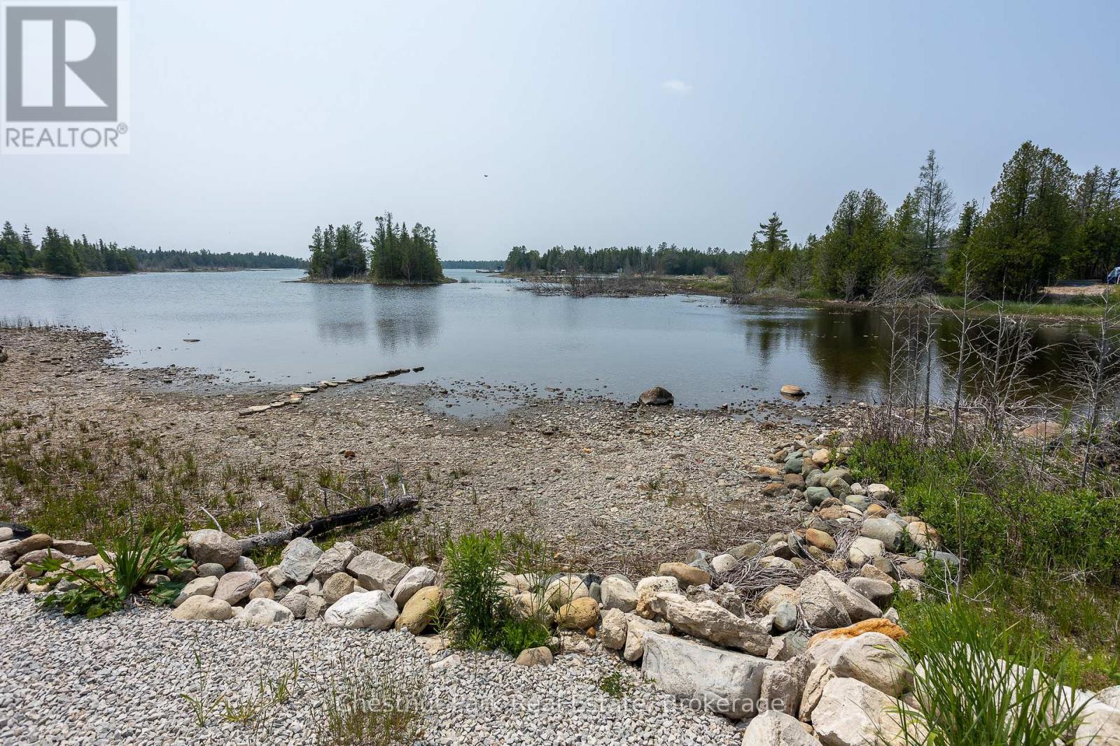 277 Eagle Road, Northern Bruce Peninsula, Ontario N0H 2R0 - Photo 9 - X12898630