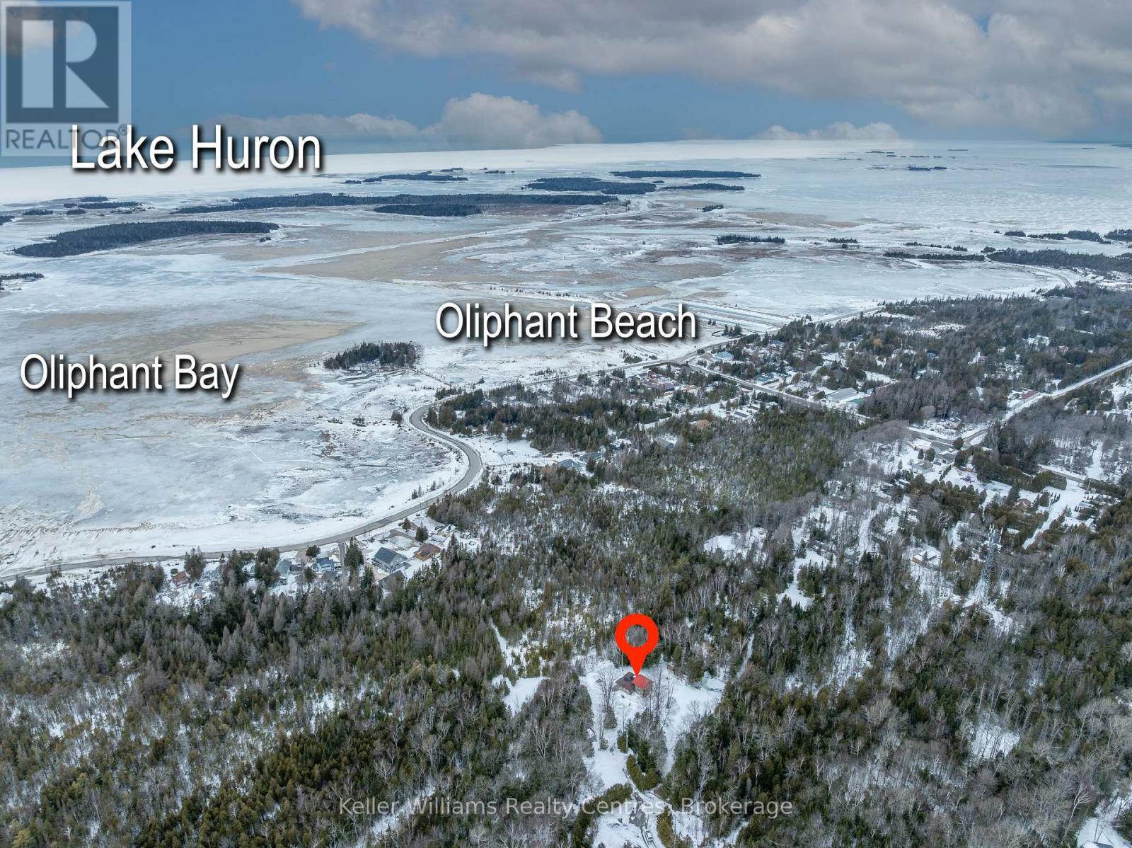 31 Montrose Street, South Bruce Peninsula, Ontario N0H 2T0 - Photo 2 - X12901562