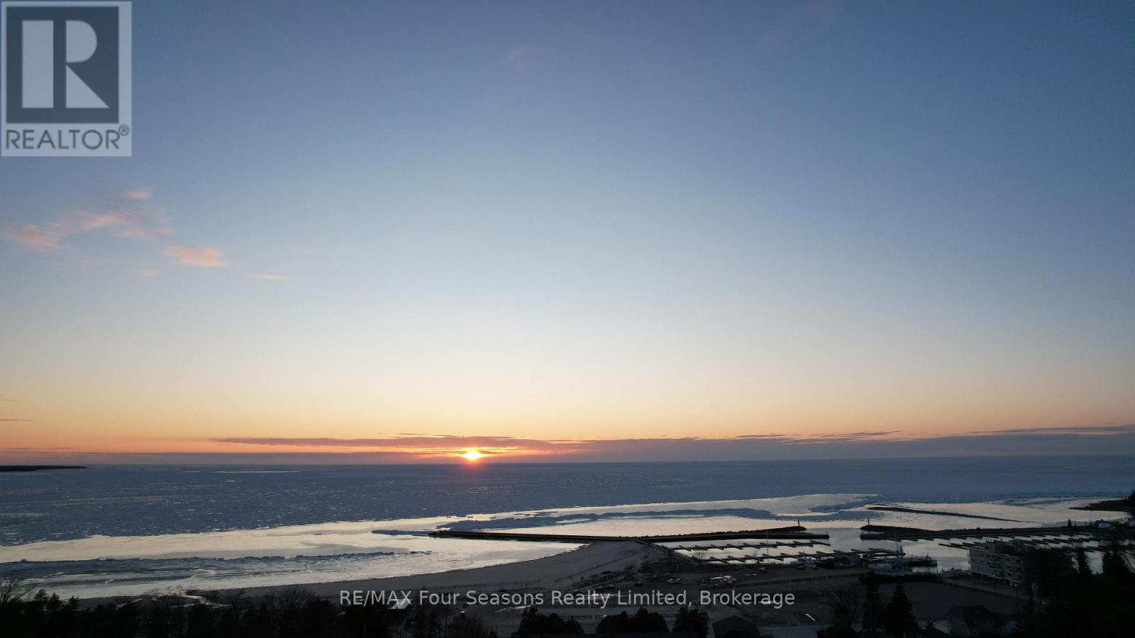 265 Mill Street, Saugeen Shores, Ontario N0H 2C2 - Photo 8 - X12908462