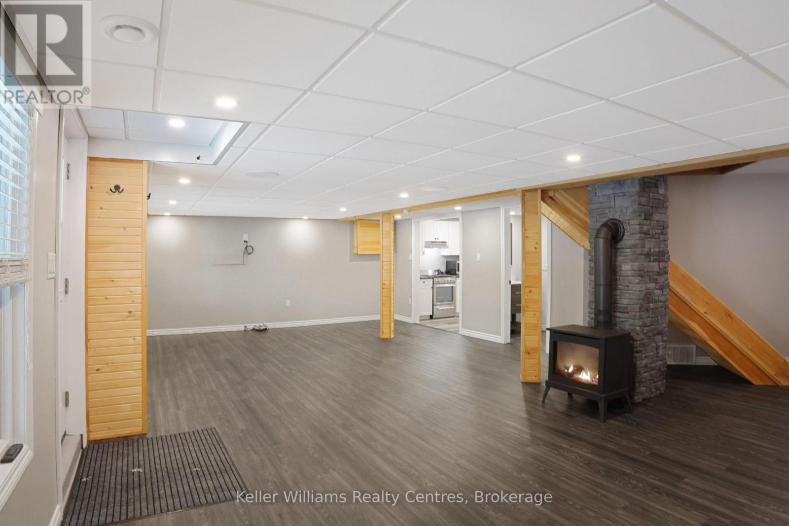 47 Bryant Street, South Bruce Peninsula, Ontario N0H 2T0 - Photo 8 - X12912032