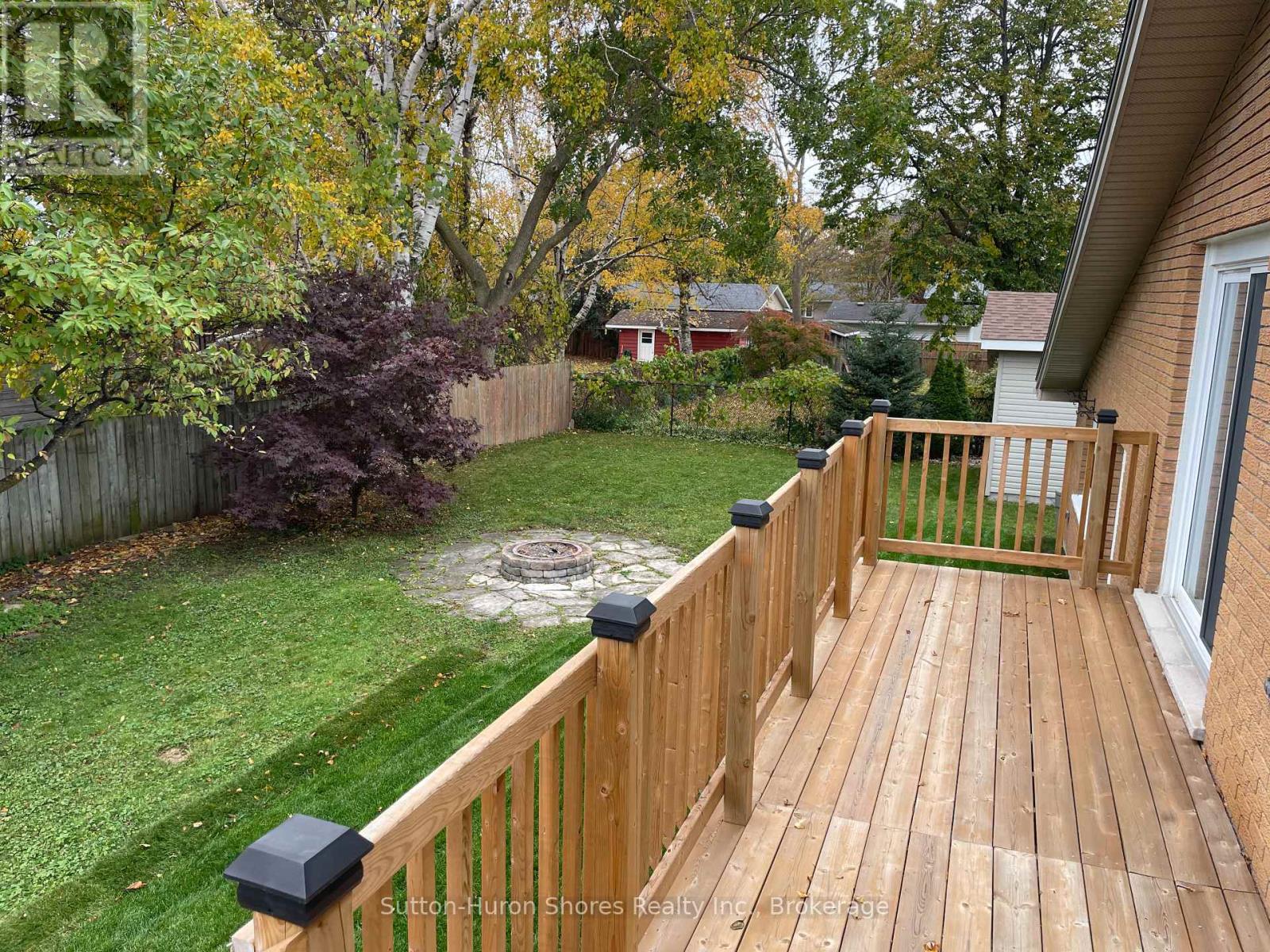 664 Pine Grove Drive, Saugeen Shores, Ontario N0H 2C3 - Photo 5 - X12917372