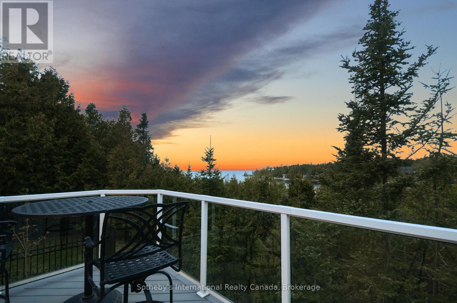 80 Corey Crescent, Northern Bruce Peninsula, Ontario N0H 2R0 - Photo 1 - X12917496