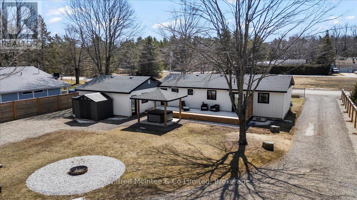 38 Allister Place, South Bruce Peninsula, Ontario N0H 2G0 - Photo 9 - X12923278