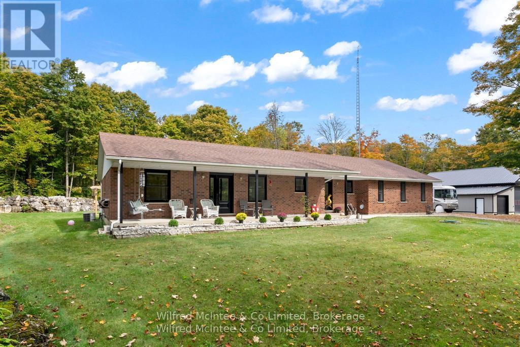 442289 Concession 21, Georgian Bluffs, Ontario N0H 2T0 - Photo 1 - X12932334